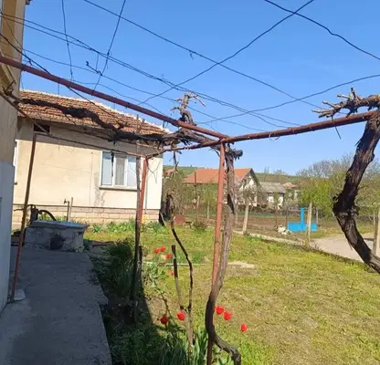 Снимка 5 — Къща във Враца, с. Лиляче