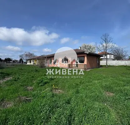 Снимка 2 — Къща в Добрич, с. Соколово