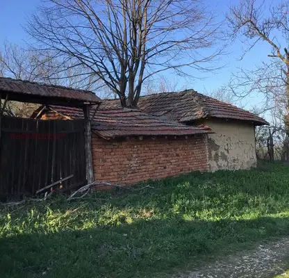 Снимка 3 — Къща в Разград, с. Юпер