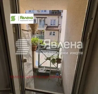 Photo 4 — 4-level house in Manastirski livadi with yard and garage