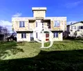Снимка 3 — Къща във Варна, Галата