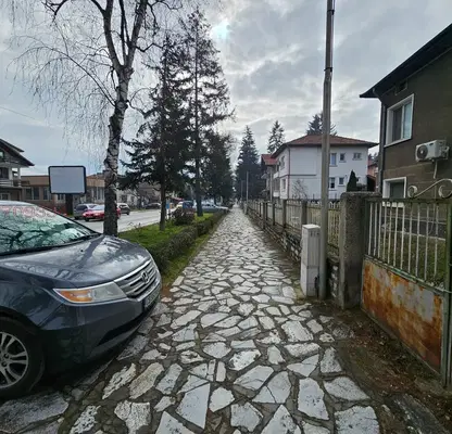 Снимка 2 — Къща в Пазарджик, Велин
