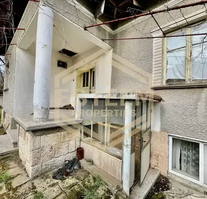 Снимка 5 — Къща в Русе, Ветово