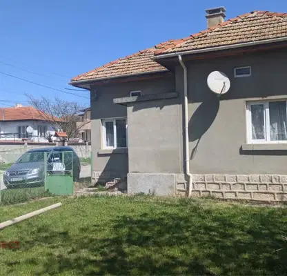 Снимка 5 — Къща във Варна, Вълчи дол
