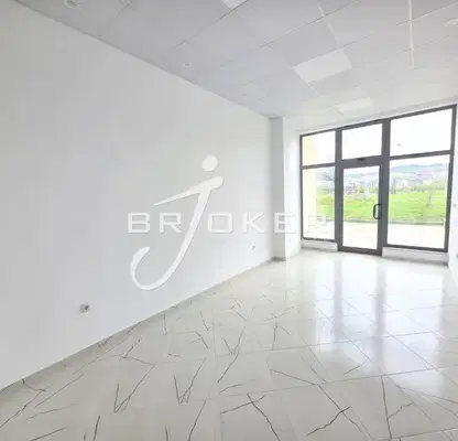 Photo 3 — Office in Kyrdjali, Centyr