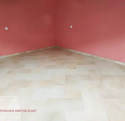 Photo 3 — Office in Pernik, Moshino
