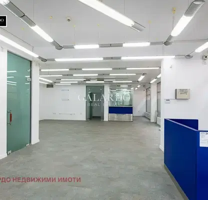 Снимка 2 — Офис в Пловдив, Център