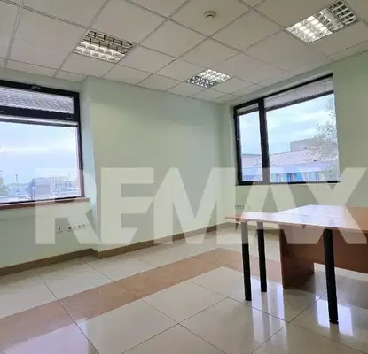 Photo 2 — Office in Plovdiv, Industrialna Zona - Yug