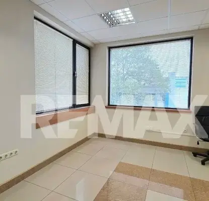 Photo 3 — Office in Plovdiv, Industrialna Zona - Yug