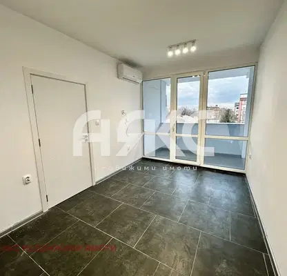 Photo 4 — Office in Sofiya, Centyr