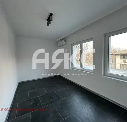 Photo 4 — Office in Sofiya, Centyr