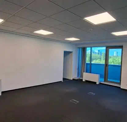 Photo 3 — Office in Sofiya, Geo Milev