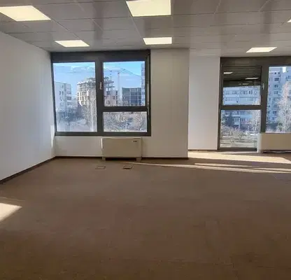 Photo 2 — Office in Sofiya, Mladost 4