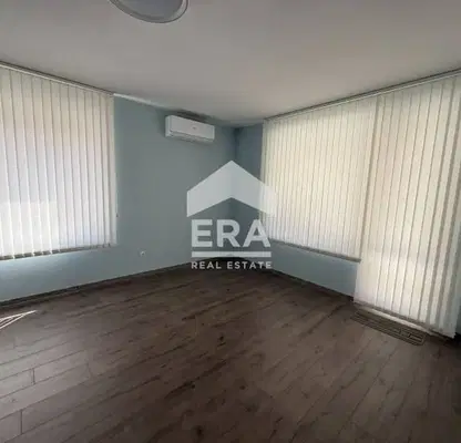 Photo 3 — Office in Varna, Centyr