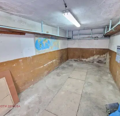 Photo 2 — Garage/Parking in Dobrich, Iglika