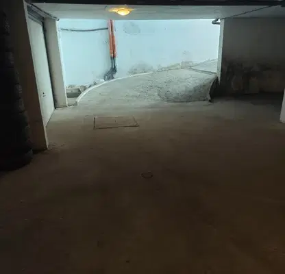 Снимка 4 — Гараж/Паркомясто в Кърджали, Възрожденци