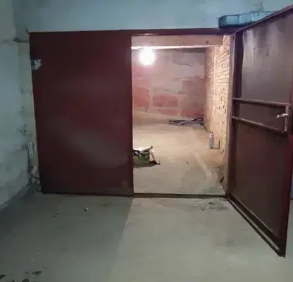 Photo 3 — Garage/Parking in Ruse, Centyr