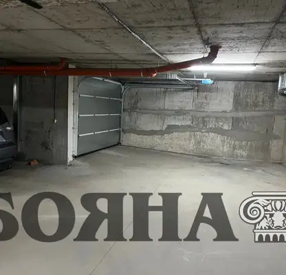 Photo 3 — Garage/Parking in Ruse, Centyr