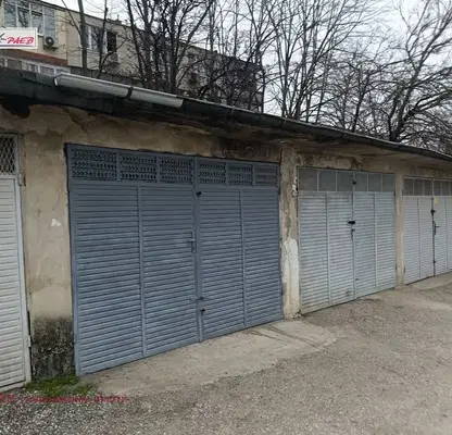 Photo 2 — Garage/Parking in Ruse, Zdravec