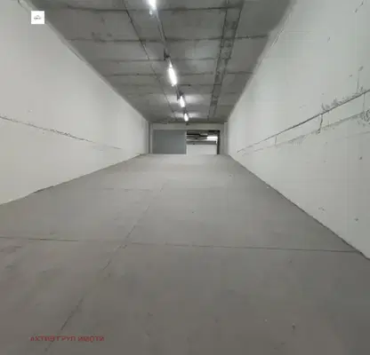 Photo 3 — Garage/Parking in Sofiya, Banishora