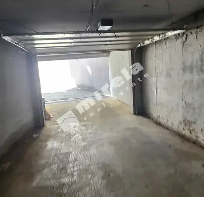 Photo 2 — Garage/Parking in Sofiya, Studentski Grad