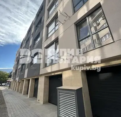 Photo 4 — Garage/Parking in Varna, Pobeda