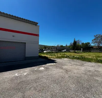 Photo 3 — Warehouse in Oblast Veliko Tyrnovo, Lyaskovec
