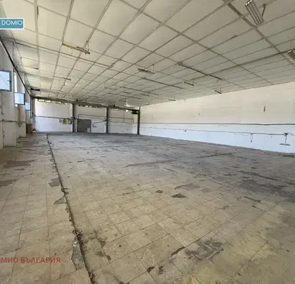 Photo 2 — Warehouse in Oblast Varna, Slynchevo