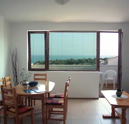 Photo 3 — 3-bedroom apartment in Oblast Dobrich, Balchik