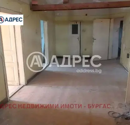 Снимка 4 — 4-стаен апартамент с панорамна гледка в Центъра на Бургас
