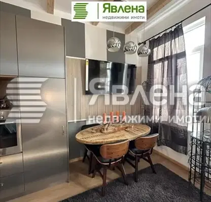 Снимка 5 — Двустаен апартамент в Центъра на Бургас с паркомясто