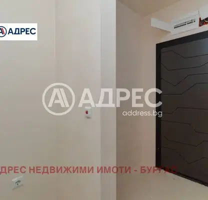 Снимка 5 — Тристаен апартамент в Бургас, Лазур