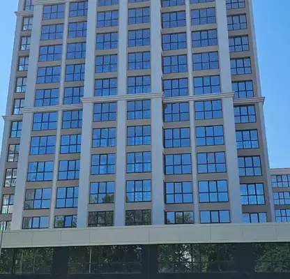 Снимка 2 — Двустаен апартамент с панорамна морска гледка в Лазур, Бургас