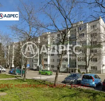 Снимка 3 — Двустаен апартамент в Бургас, Зорница