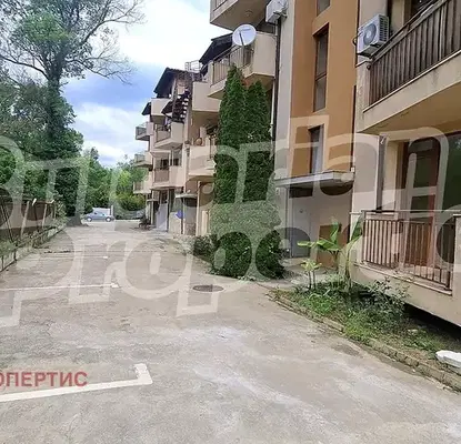 Снимка 2 — Двустаен апартамент в Бургас, Царево