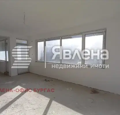 Снимка 3 — Тристаен апартамент в Бургас, Царево