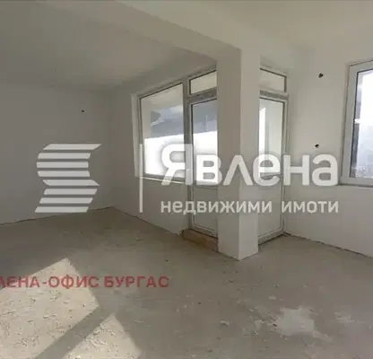 Снимка 4 — Тристаен апартамент в Бургас, Царево