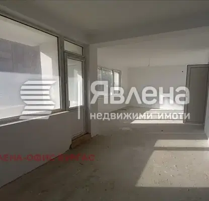 Снимка 5 — Тристаен апартамент в Бургас, Царево