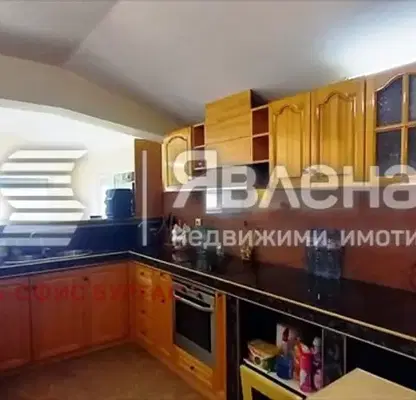 Снимка 2 — Многостаен апартамент в Бургас, Царево