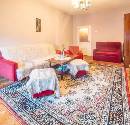 Photo 5 — 3-bedroom apartment in Dobrich, Centyr