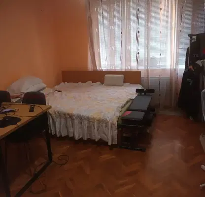 Photo 3 — 3-bedroom apartment in Dobrich, Centyr