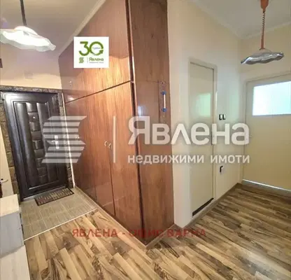 Photo 3 — 2-room apartment in Dobrich, Druzhba 1 with terrace