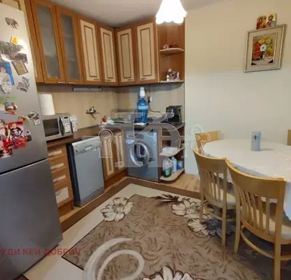 Photo 2 — 3-bedroom apartment in Dobrich, Hristo Botev
