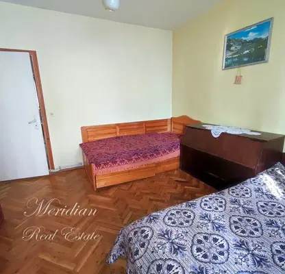 Photo 4 — 3-bedroom apartment in Dobrich, Stroitel
