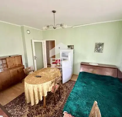 Снимка 5 — Тристаен апартамент в Добрич, Строител