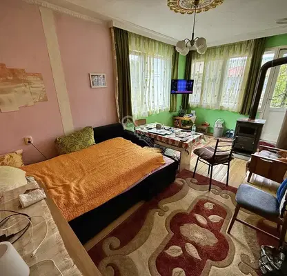Photo 2 — 4-bedroom apartment in Oblast Veliko Tyrnovo, Gorna Oryahovica