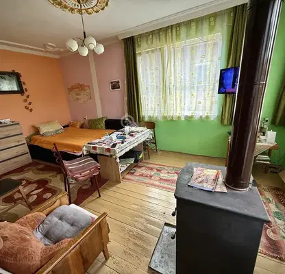 Photo 3 — 4-bedroom apartment in Oblast Veliko Tyrnovo, Gorna Oryahovica