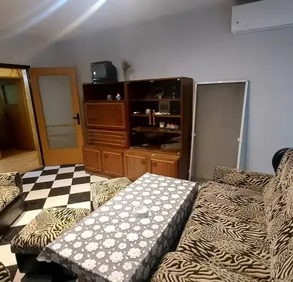 Photo 2 — 3-bedroom apartment in Haskovo, Makedonski