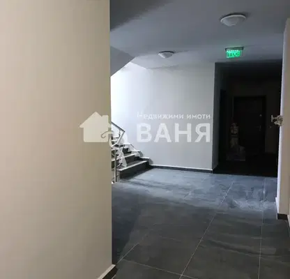 Снимка 3 — Двустаен апартамент в Пловдив, Карлово
