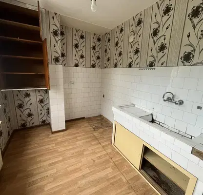 Photo 4 — 3-bedroom apartment in Oblast Stara Zagora, Kazanlyk